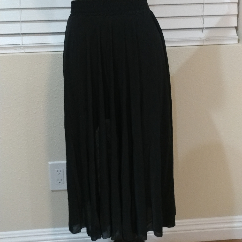 Black silky skirt brand new